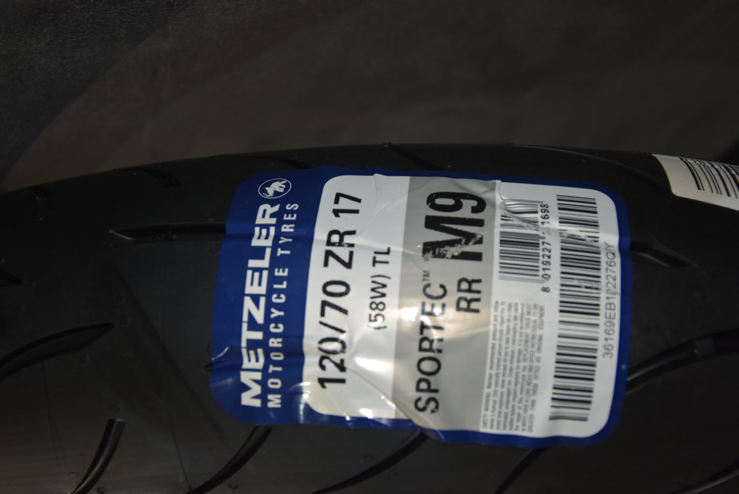 Metzeler Sportec M9RR 120/70 r17