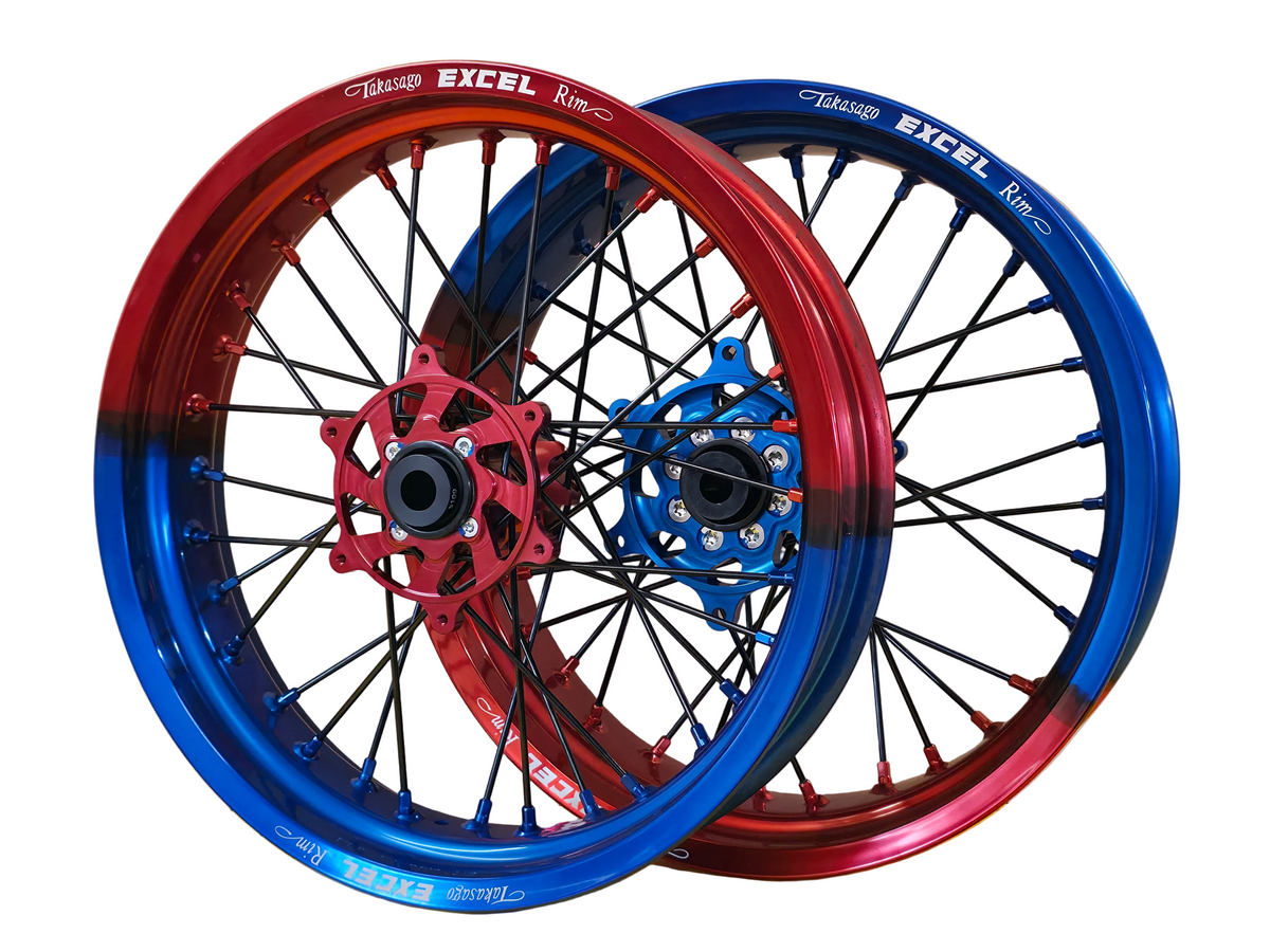 Supermoto Felgensatz Excel Fade Rot/Blau mit EVSS Naben Rot und Blau – Produktansicht