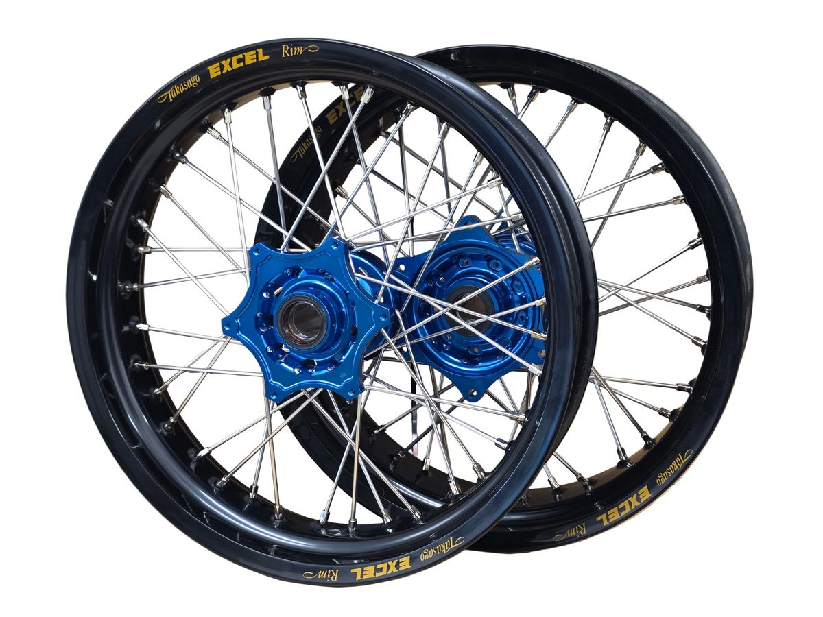 Supermoto Felgensatz Excel Schwarz mit Nabe Blau – Produktansicht